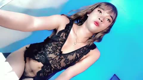 Lovingmonaru969 online show from February 21, 6:29 am