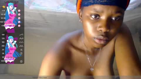 Snapshot of loyalcutick chatting on February 14, 3:33 am loyalcutic online show from February 14, 3:33 am