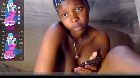 Snapshot of loyalcutick chatting on February 25, 6:03 am loyalcutic online show from February 25, 6:03 am