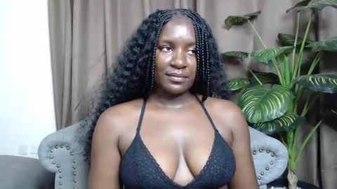 Snapshot of loyalcutie chatting on March 3, 5:09 am loyalcutie online show from March 3, 5:09 am