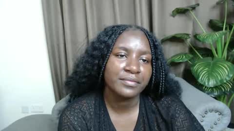 Snapshot of loyalcutie chatting on March 10, 4:38 am loyalcutie online show from March 10, 4:38 am