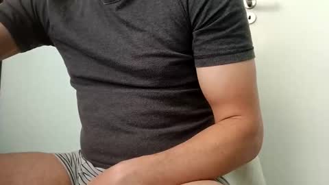 lprivat3e online show from December 4, 3:10 pm