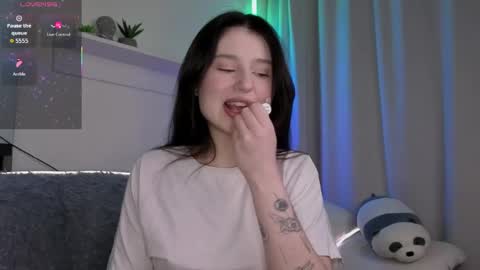 Lua online show from April 21, 8:23 pm