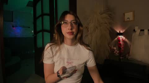  ---Goys incredible photographs online show from January 8, 12:26 pm