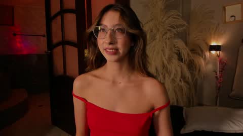  ---Goys incredible photographs online show from January 28, 12:32 pm