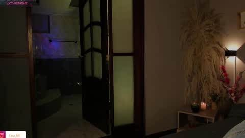  ---Goys incredible photographs online show from February 22, 1:02 pm