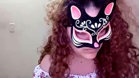 Snapshot of luana363 chatting on March 11, 4:54 am luana363 online show from March 11, 4:54 am