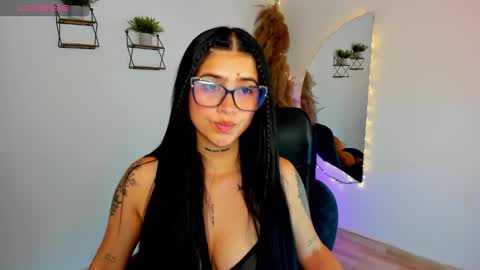 Snapshot of luanabonasx chatting on January 14, 2:11 pm Luana online show from January 14, 2:11 pm