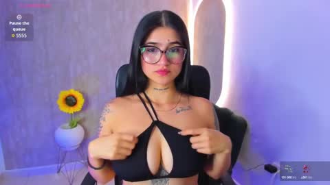 Snapshot of luanabonasx chatting on October 8, 12:03 pm Luana online show from October 8, 12:03 pm