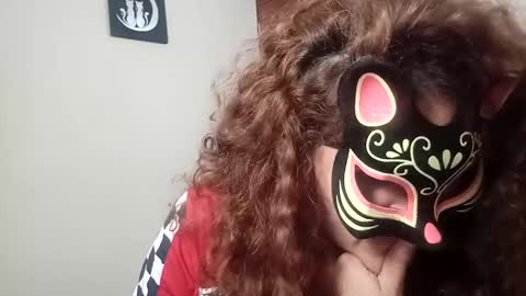 Snapshot of luanapowerful chatting on February 6, 3:06 am luanapowerful online show from February 6, 3:06 am