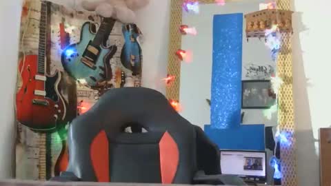 luanna837 online show from April 21, 1:53 am