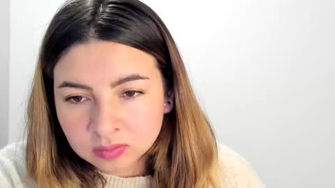 Snapshot of luara__01__lecat_1 chatting on October 11, 1:38 am luara__01__lecat_1 online show from October 11, 1:38 am