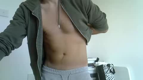 luca2828 online show from November 13, 8:57 am