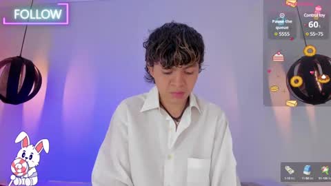 Snapshot of lucaas_king chatting on January 8, 11:32 am Lukas online show from January 8, 11:32 am