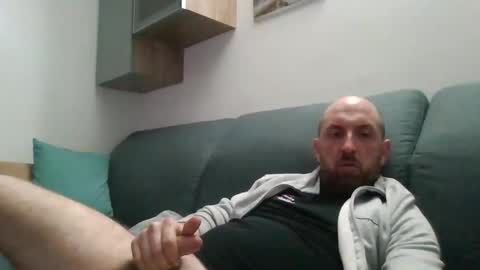 Luca online show from February 23, 7:11 pm