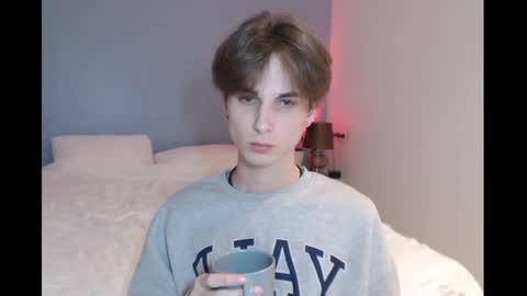 lucacharm online show from December 21, 9:58 pm