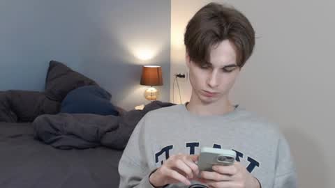 lucacharm online show from February 14, 6:29 pm