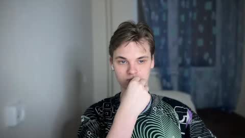 Lucas Gill online show from December 16, 2:16 pm