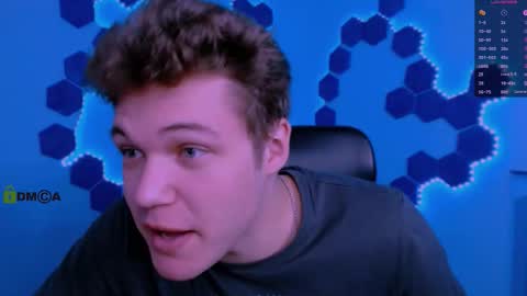 lucas_long_ online show from November 25, 9:53 am