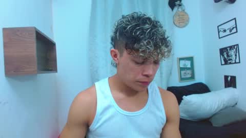 Lucas Luxx online show from November 13, 10:19 pm