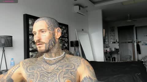 Snapshot of lucasexclusive chatting on December 13, 7:47 am lucasexclusive online show from December 13, 7:47 am