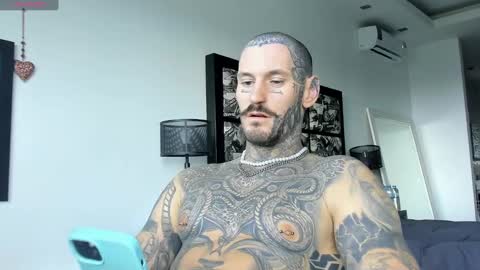 Snapshot of lucasexclusive chatting on December 30, 7:37 am lucasexclusive online show from December 30, 7:37 am