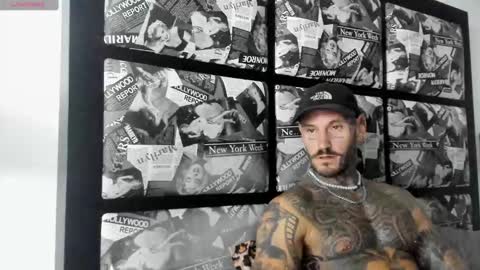 Snapshot of lucasexclusive chatting on February 26, 8:37 am lucasexclusive online show from February 26, 8:37 am