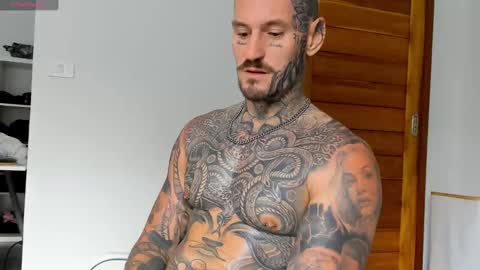 Snapshot of lucasexclusive chatting on September 25, 8:40 am lucasexclusive online show from September 25, 8:40 am