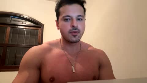 lucasfit24 online show from January 12, 7:10 pm