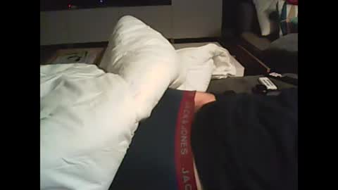 Snapshot of lucaskalu chatting on November 19, 10:10 pm lucaskalu online show from November 19, 10:10 pm