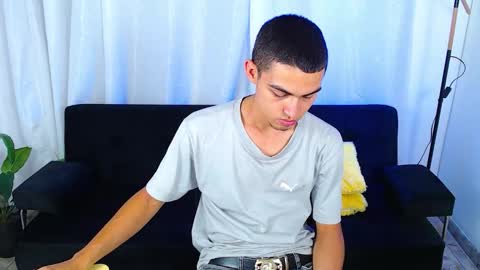 Lucas online show from March 25, 8:59 pm