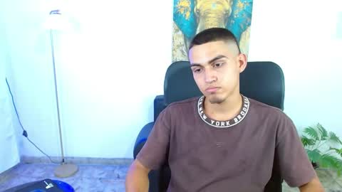 Lucas online show from April 6, 9:27 pm