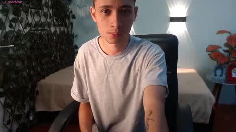 LucassSmith11 online show from January 12, 11:59 am