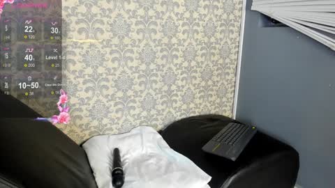 MIA HOT online show from February 6, 3:20 pm