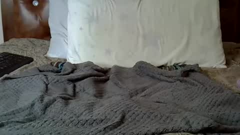 Luchia online show from December 16, 4:12 pm