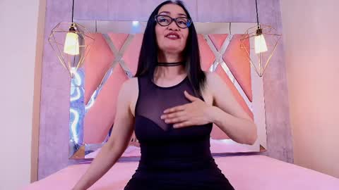 Luci online show from April 10, 3:23 am