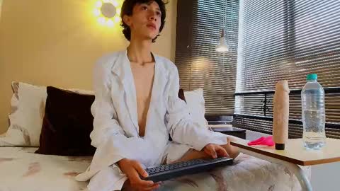 Lucian Morel S online show from September 19, 11:55 am