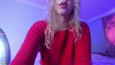 Luciana Evans online show from October 24, 2:02 pm