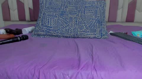 Snapshot of luciana_jam_ chatting on January 10, 9:23 am instagram luciana417 online show from January 10, 9:23 am