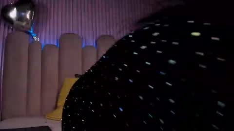 Snapshot of lucianablake chatting on March 4, 3:23 am lucianablake online show from March 4, 3:23 am