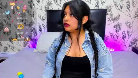 Luciiana online show from December 4, 12:09 am