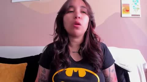 Snapshot of lucianacapisce chatting on October 16, 4:30 pm Dani 3 online show from October 16, 4:30 pm