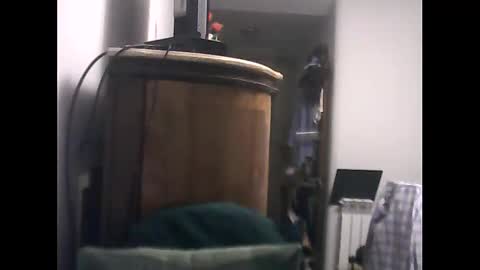 Snapshot of lucianoaxel chatting on February 9, 11:09 pm Luciano online show from February 9, 11:09 pm