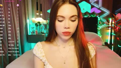 Snapshot of lucifiella chatting on October 1, 3:29 pm MimiFors online show from October 1, 3:29 pm