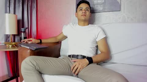 Leo online show from February 20, 11:20 am