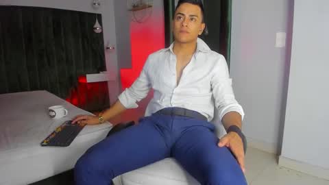 Leo online show from November 5, 11:43 am