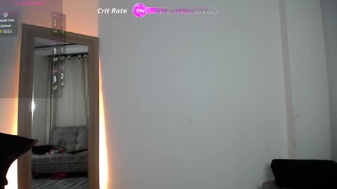 Snapshot of luciiana_lol chatting on November 20, 12:22 am luciiana online show from November 20, 12:22 am