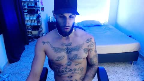 Snapshot of luciifer_hills chatting on March 10, 4:46 pm luciifer_hills online show from March 10, 4:46 pm