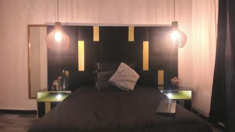 Snapshot of lucio__fox chatting on January 10, 12:07 pm Lucio online show from January 10, 12:07 pm