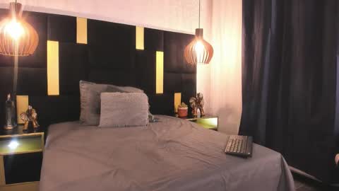 Snapshot of lucio__fox chatting on February 13, 11:39 am Lucio online show from February 13, 11:39 am